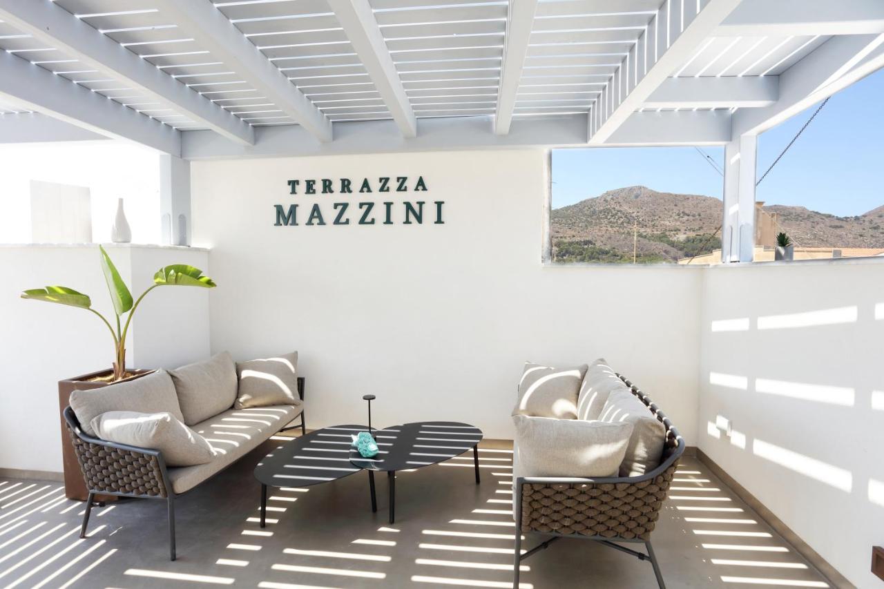 Mazzini Accommodation Favignana Bagian luar foto