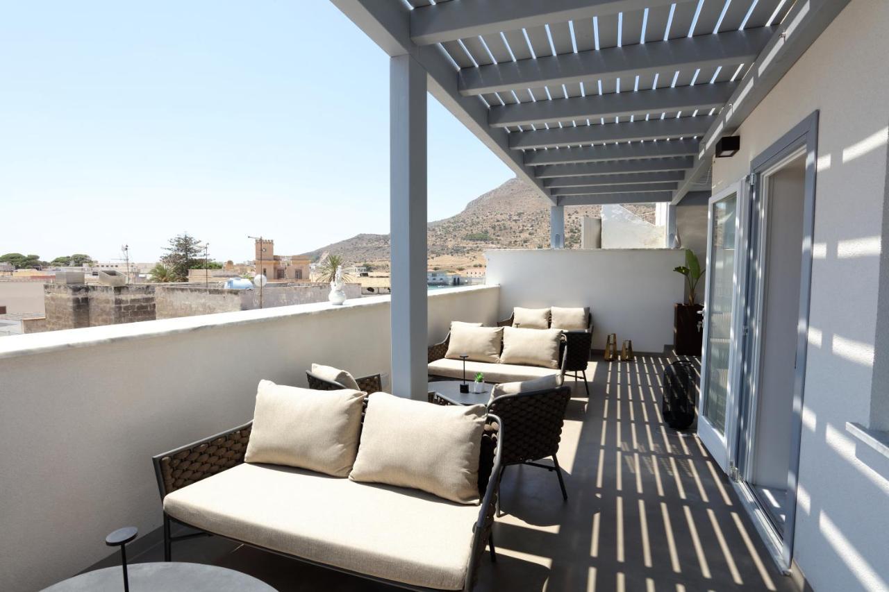 Mazzini Accommodation Favignana Bagian luar foto